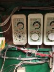 電風扇轉扭毀損