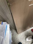 垃圾桶的門